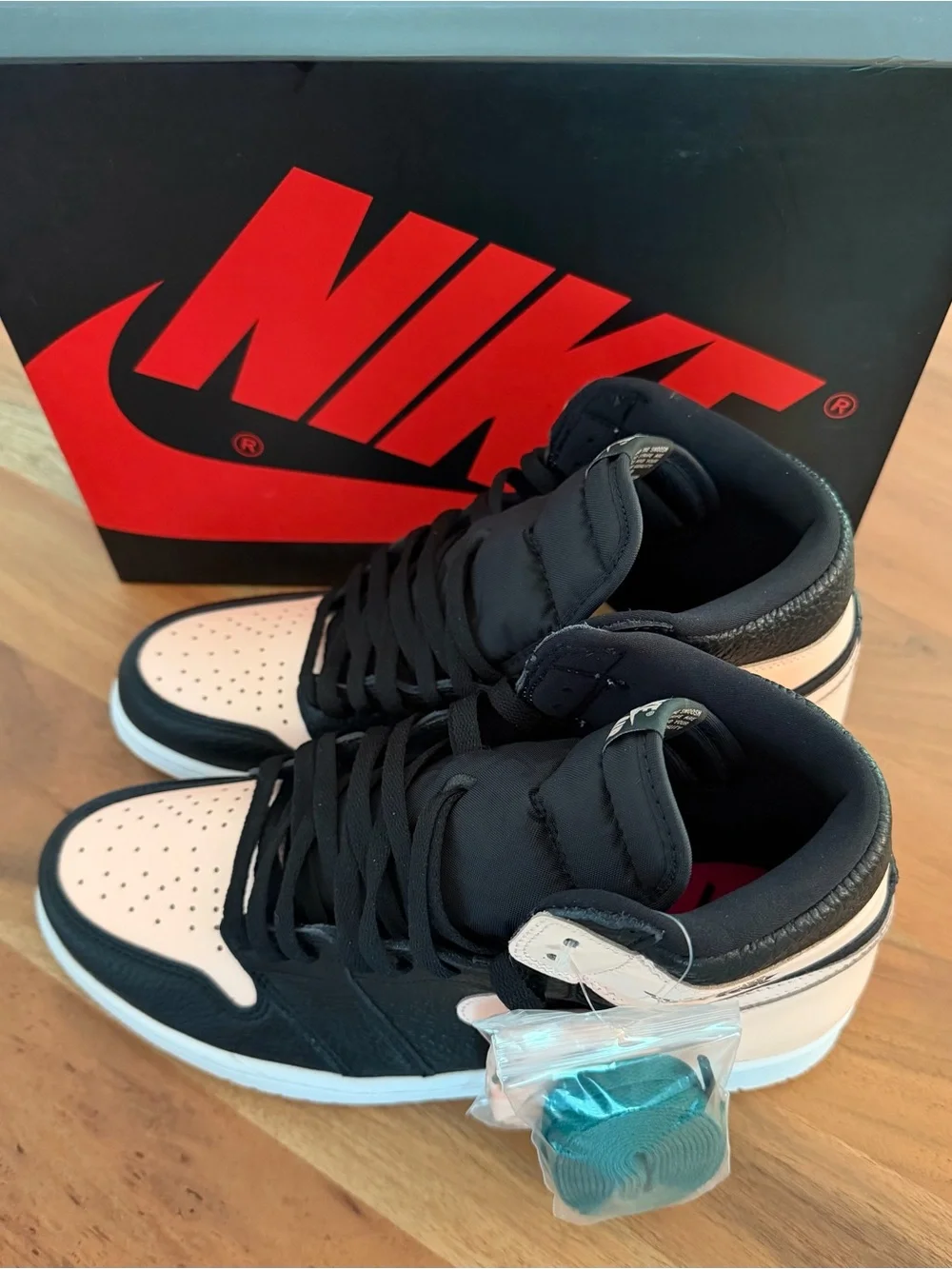 Air Jordan 1 Retro High OG